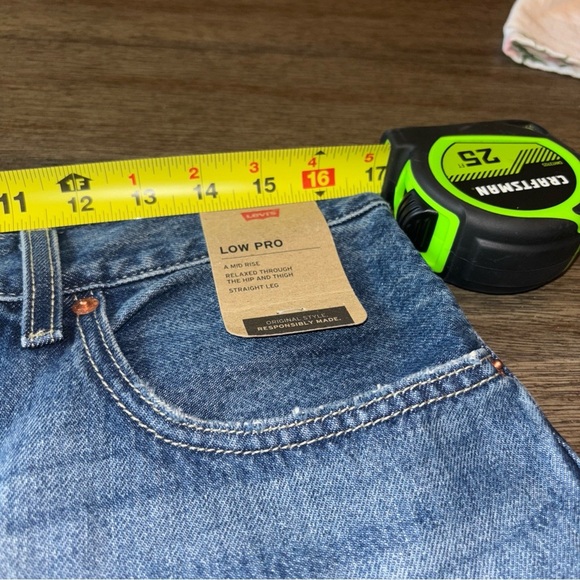 Levi's LOW PRO Straight Leg Jeans Distressed Sz 30 (34”x30”) - Picture 8 of 10